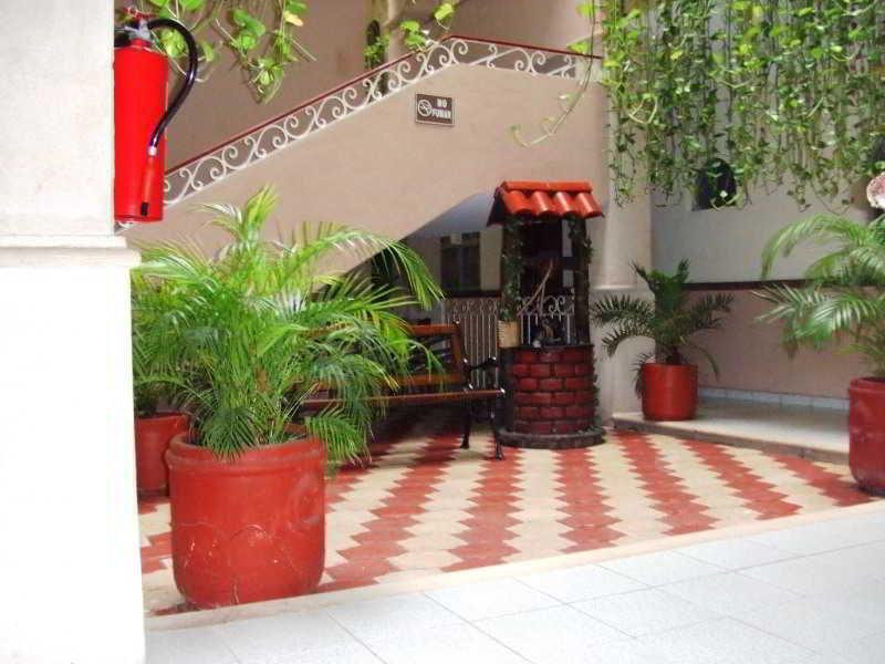 Hotel El Espanol Centro Historico Merida Luaran gambar